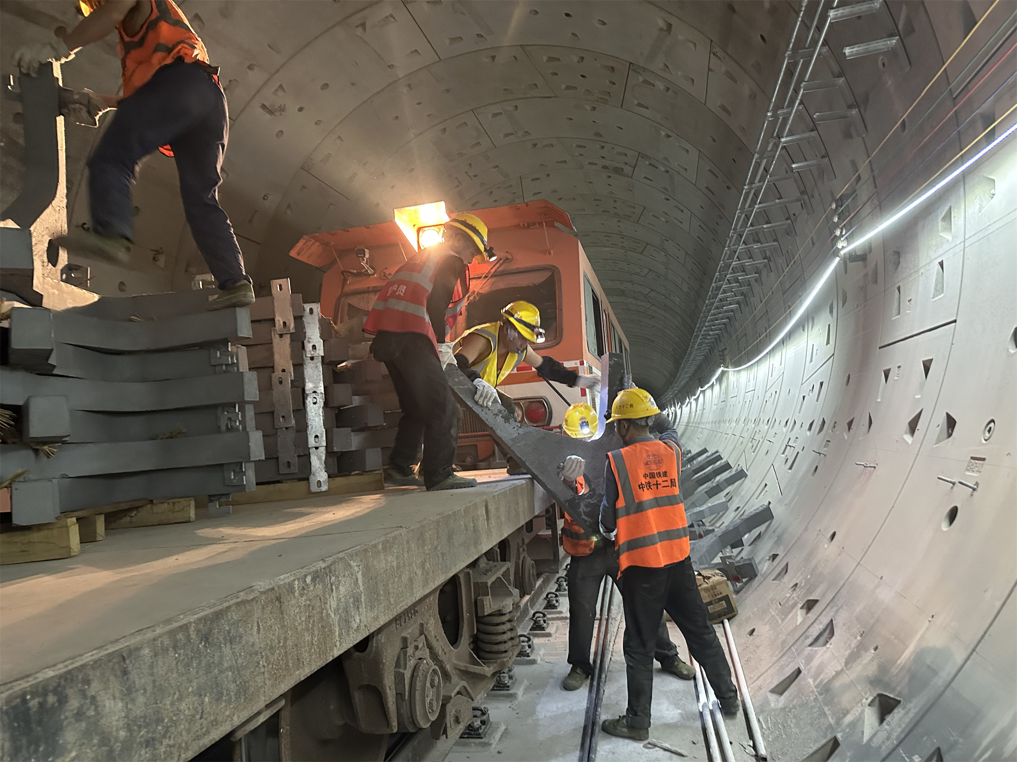 9891d7cc3bf0fb74d8072beef32d2d6